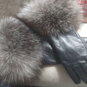 Women's Bellis Cashmere-Lined Lambskin Leather Glo